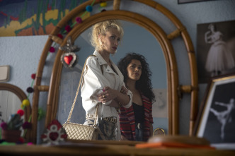 Imagen de El Inmortal (T1): Ep.8 Encerrados - 6
