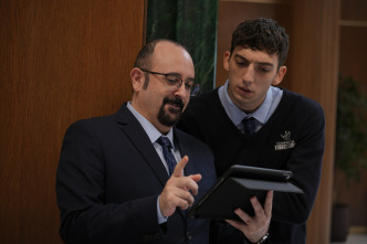 Imagen de Muertos S.L. (T1): Ep.2  - 6