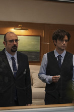 Imagen de Muertos S.L. (T1): Ep.3  - 5