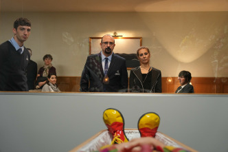 Imagen de Muertos S.L. (T1): Ep.4  - 6