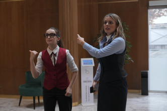 Imagen de Muertos S.L. (T1): Ep.8  - 4