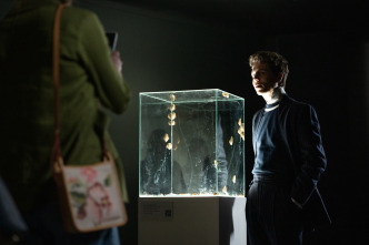 Imagen de Bellas artes (T2): Ep.6 La distinción - 2