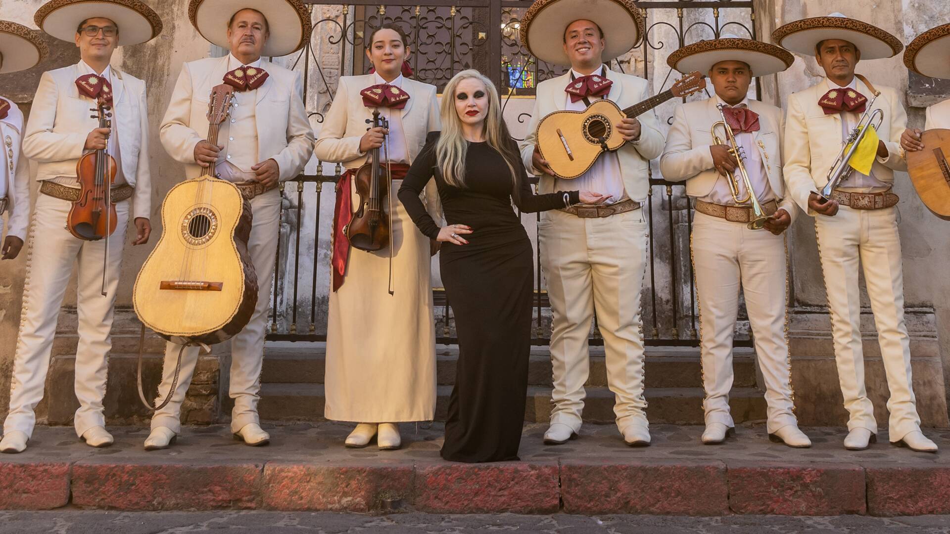 Alaska Revelada: Dinero