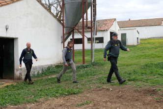 Imagen de La caza Guadiana (T3): Ep.5 Al otro lado del rio - 2